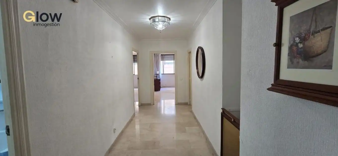 Flat with terrace for sale in Santa Marina, imagen 2