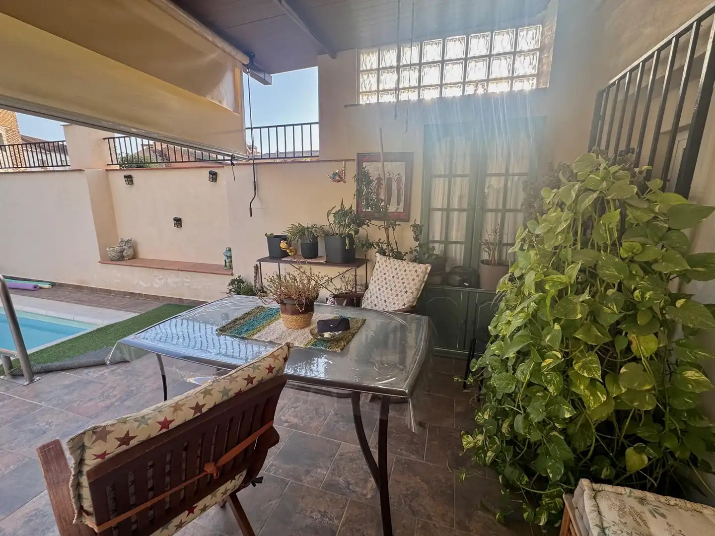 Casa aparellada amb terrassa en venda a Calle de la Gloria, imagen 14