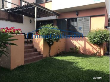 Adosado con jardín en venta en Lo Cea
