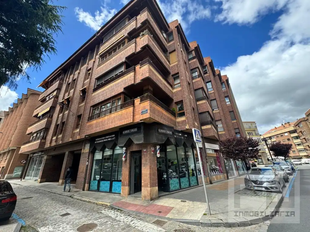 Exterior view of Flat for sale in Ávila