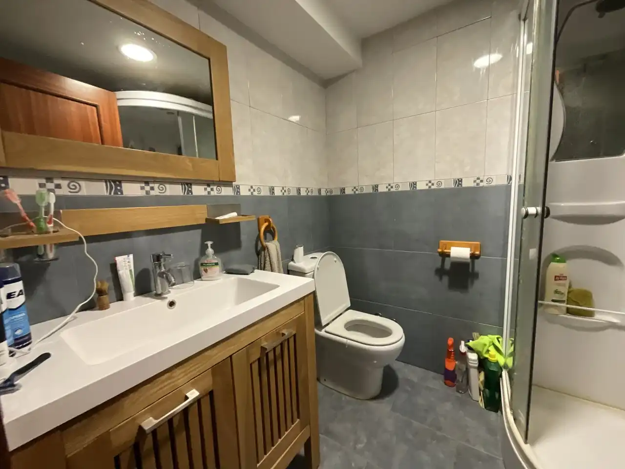 Badezimmer von Country house zum Verkauf in Ibrillos mit Heizung, Parkett und Terrasse
