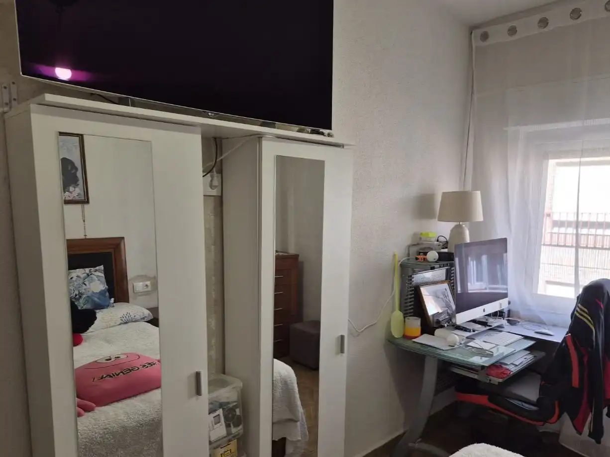 Piso en venta en Calle Ursicino Álvarez, 3, Las Viñas