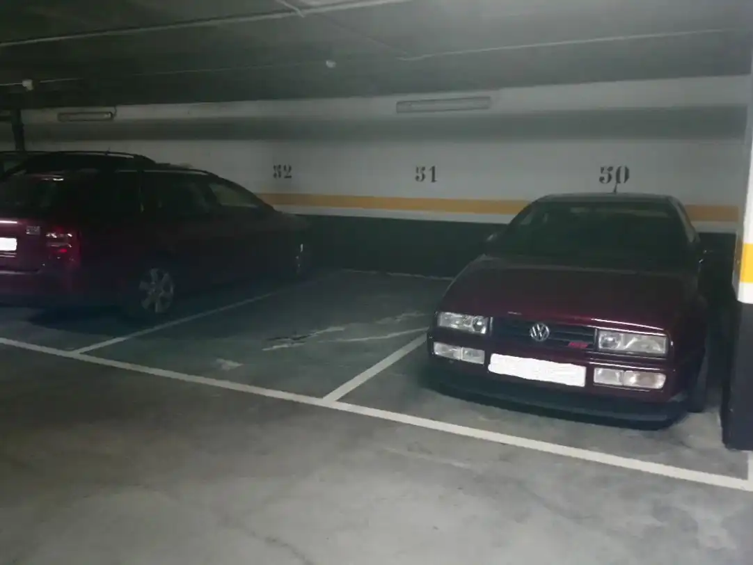 Aparcament de Garatge de lloguer en Madrid