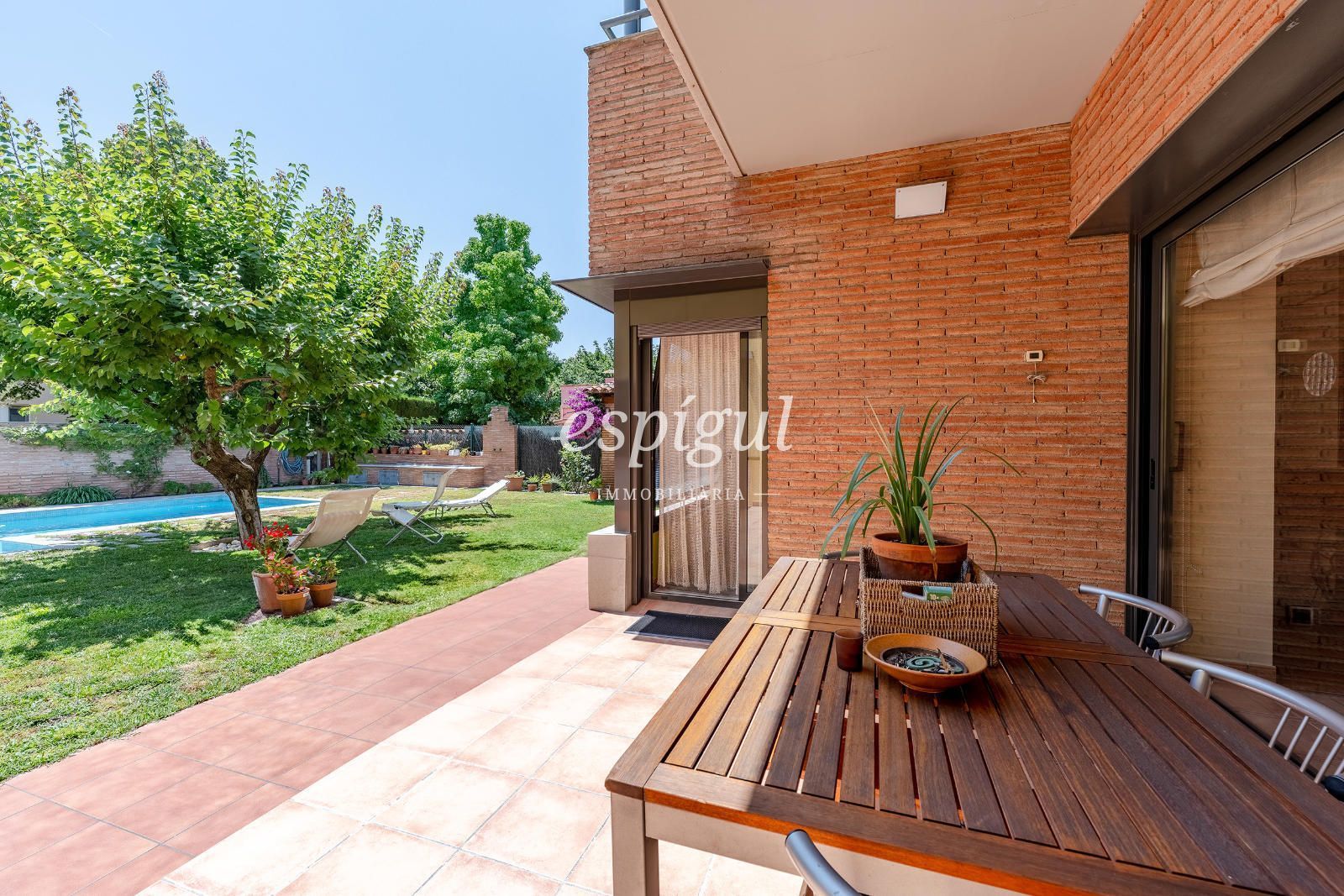 Jardí de Casa o xalet en venda en Sant Cugat del Vallès amb Aire condicionat, Calefacció i Parquet
