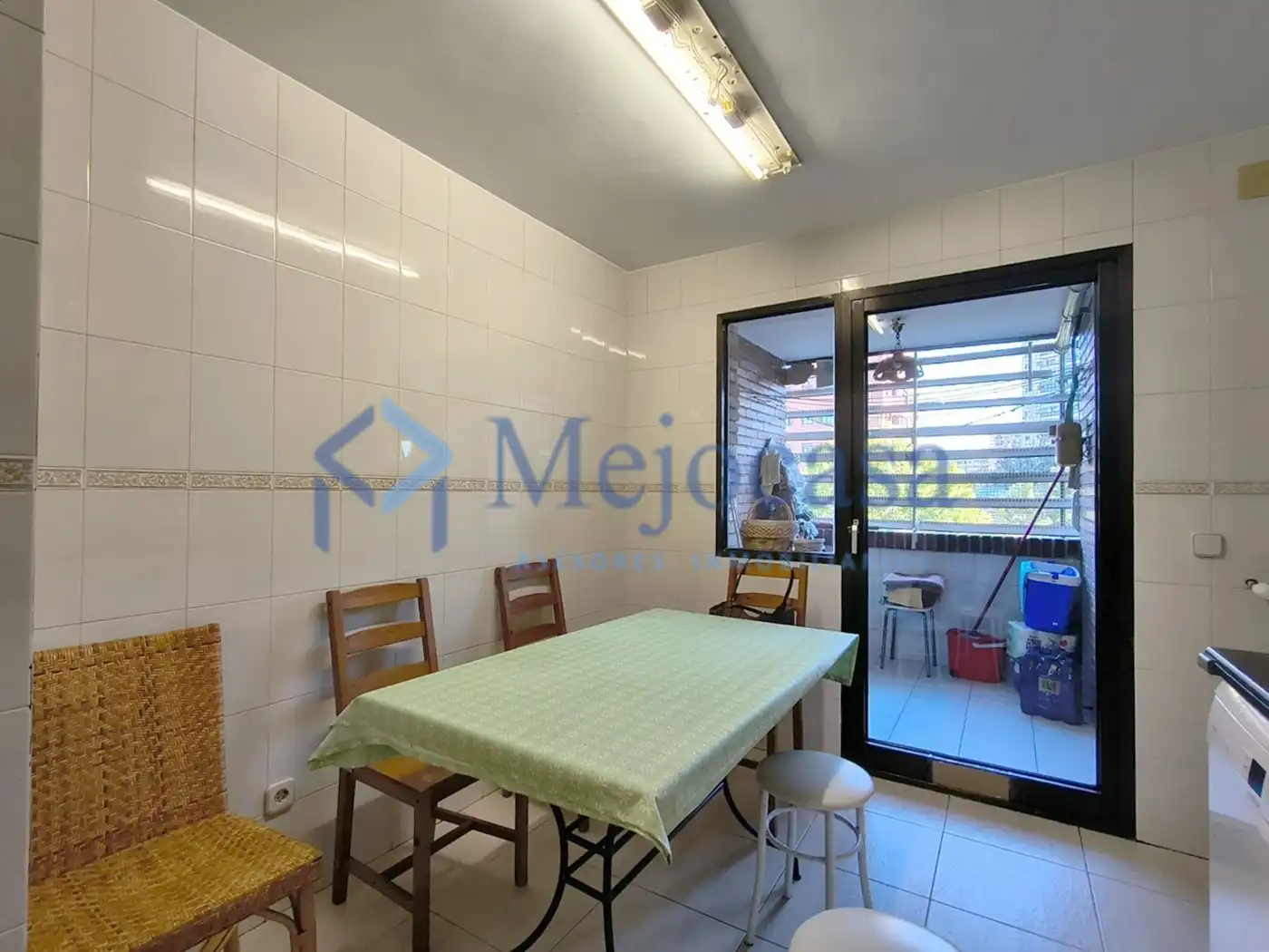 Küche von Wohnung zum Verkauf in Fuencarral - El Pardo