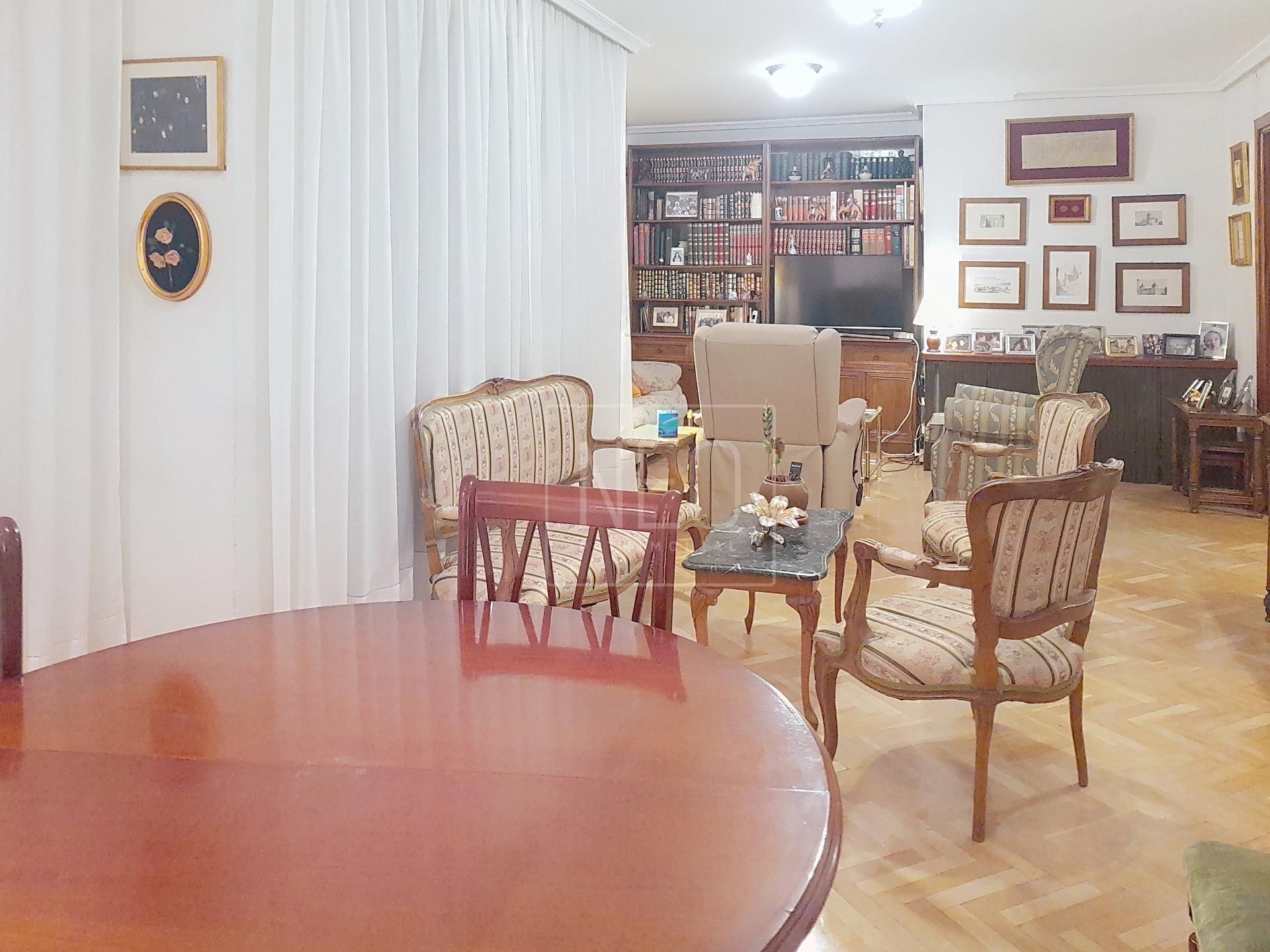 Dining room of Duplex for sale in Alcalá de Henares  with Air Conditioner, Parquet flooring and Terrace