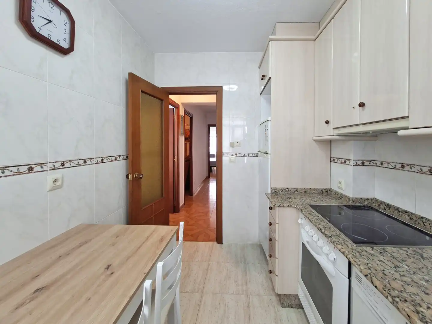 Piso de alquiler en Rúa Mellid, Cuatro Caminos - Plaza de la Cubela