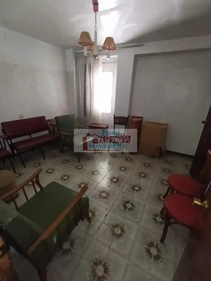 Sala d'estar de Casa o xalet en venda en Torredonjimeno amb Terrassa i Traster