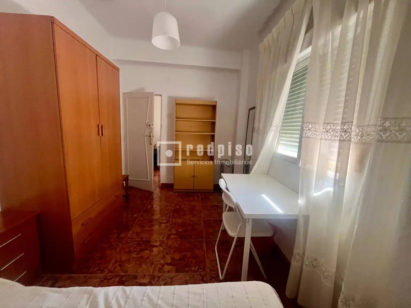 Bedroom of Flat for rent in Granada  with Heating, Terrace and Furnished