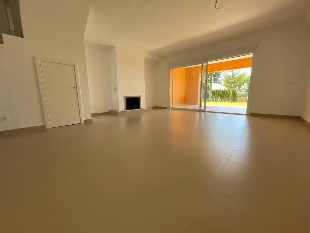 Casa a schiera con piscina in vendita a ATALAYA HILL-CLUB 1, imagen 5