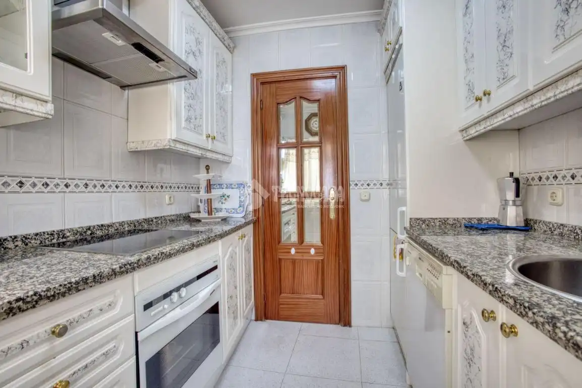 Cocina de Piso en venta en Salamanca con Calefacción y Balcón