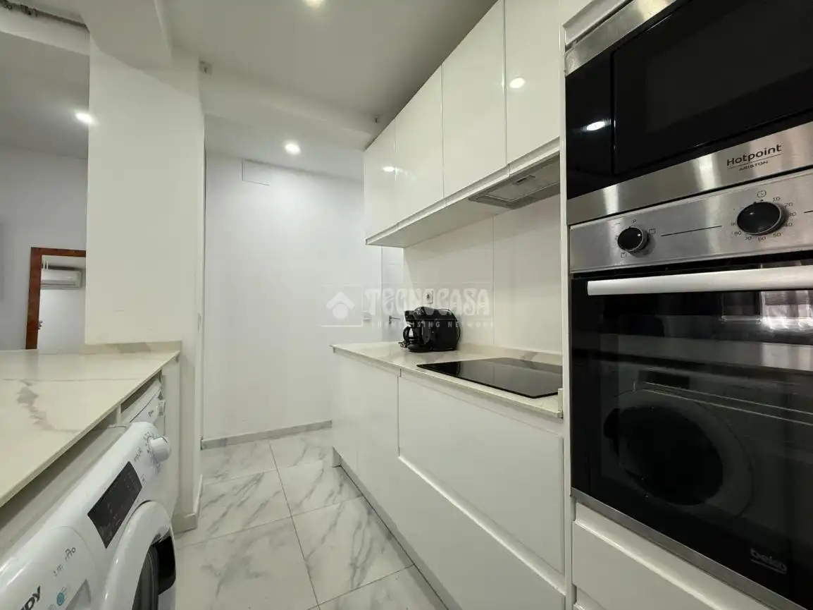 Cocina de Piso en venta en Alcobendas con Aire acondicionado