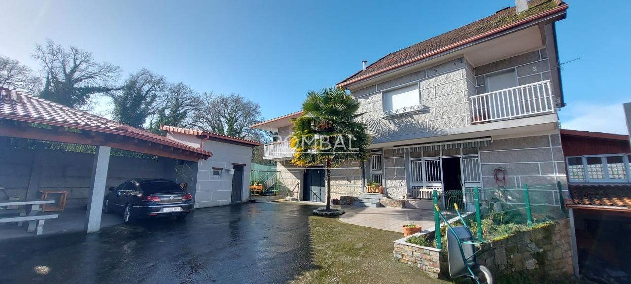 Vista exterior de Casa o xalet en venda en Baños de Molgas amb Calefacció, Terrassa i Traster