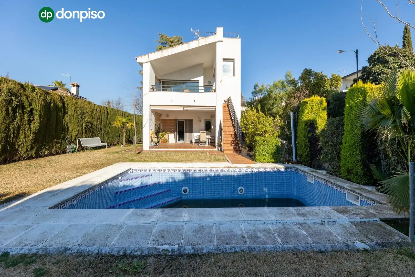Villa con piscina in vendita a Calle LAS ADELFAS, imagen 2