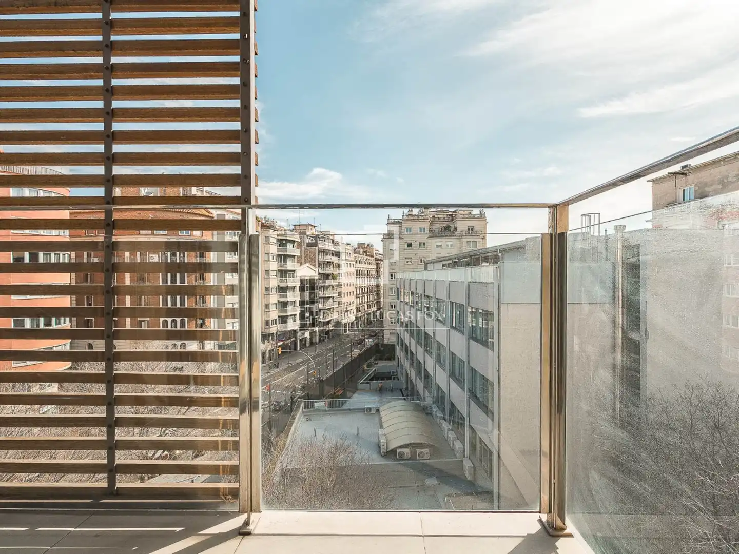 Terrasse von Dachboden zum Verkauf in Barcelona mit Klimaanlage, Heizung und Schwimmbad