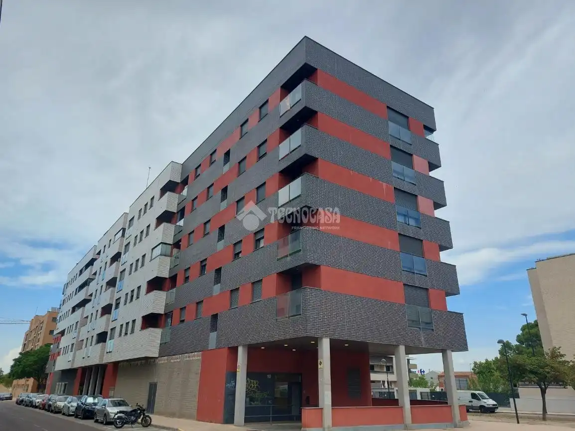 Individuel avec ascenseur à vendre à Miralbueno, imagen 6