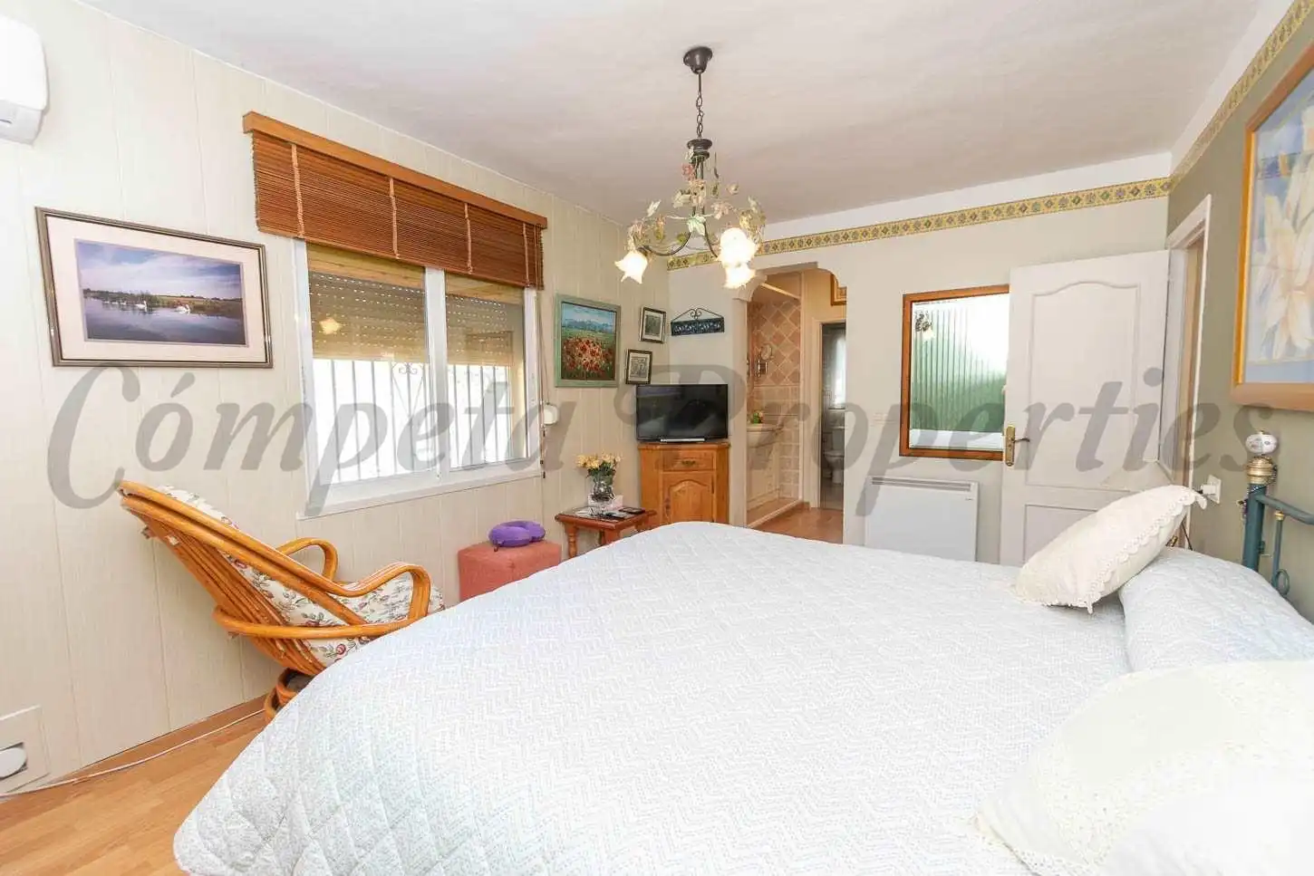 Casa con piscina en venta en Chaparil - Torrecilla - Punta Lara, imagen 9