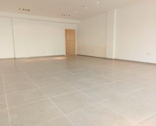 Premises to rent in Calvià  with Air Conditioner, Heating and Internet