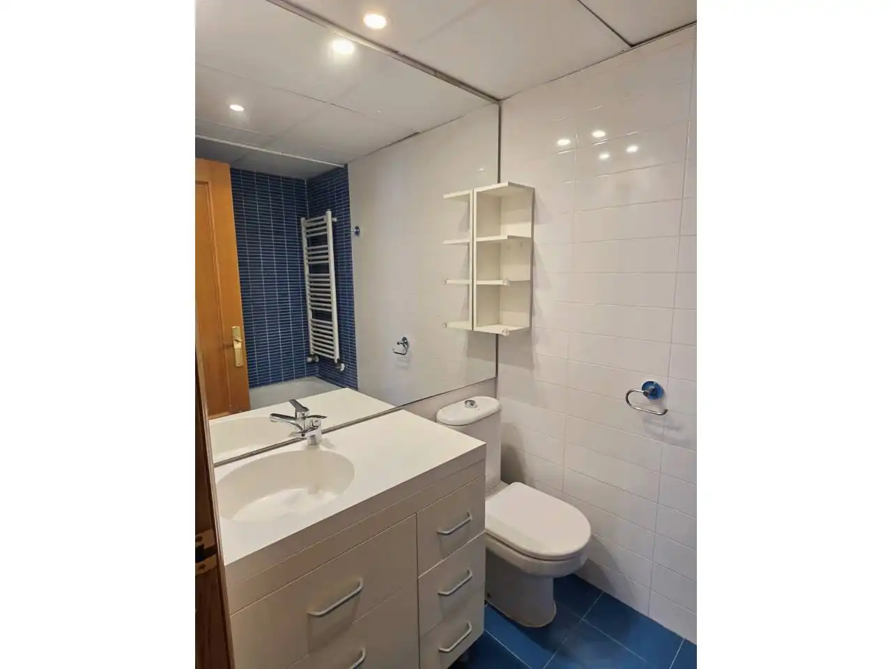 Baño de Piso en venta en Valencia con Aire acondicionado, Calefacción y Parquet