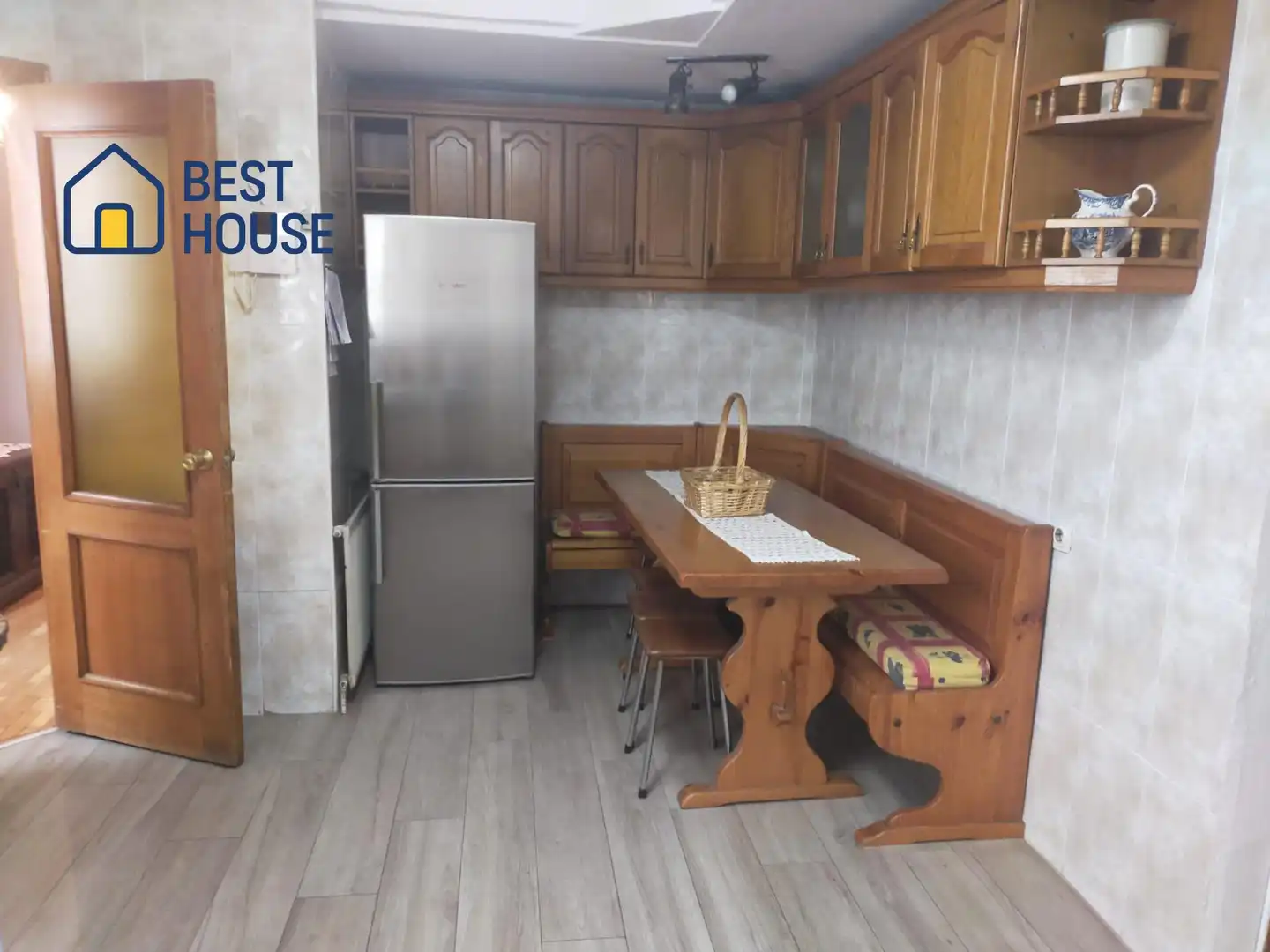 Cocina de Piso en venta en León Capital  con Calefacción, Terraza y Trastero