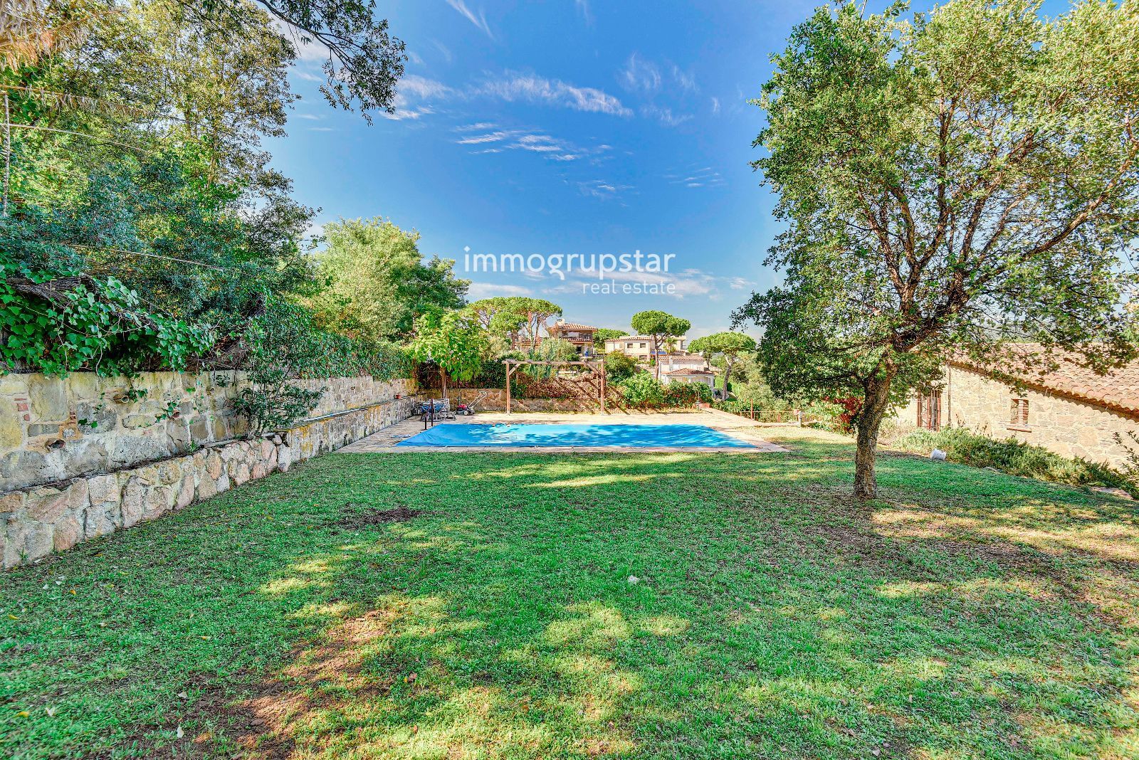 Garden of Country house for sale in Calonge i Sant Antoni  with Heating, Terrace and Storage room