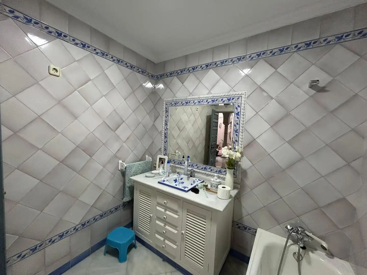 Casa adosada en venta en Carmona