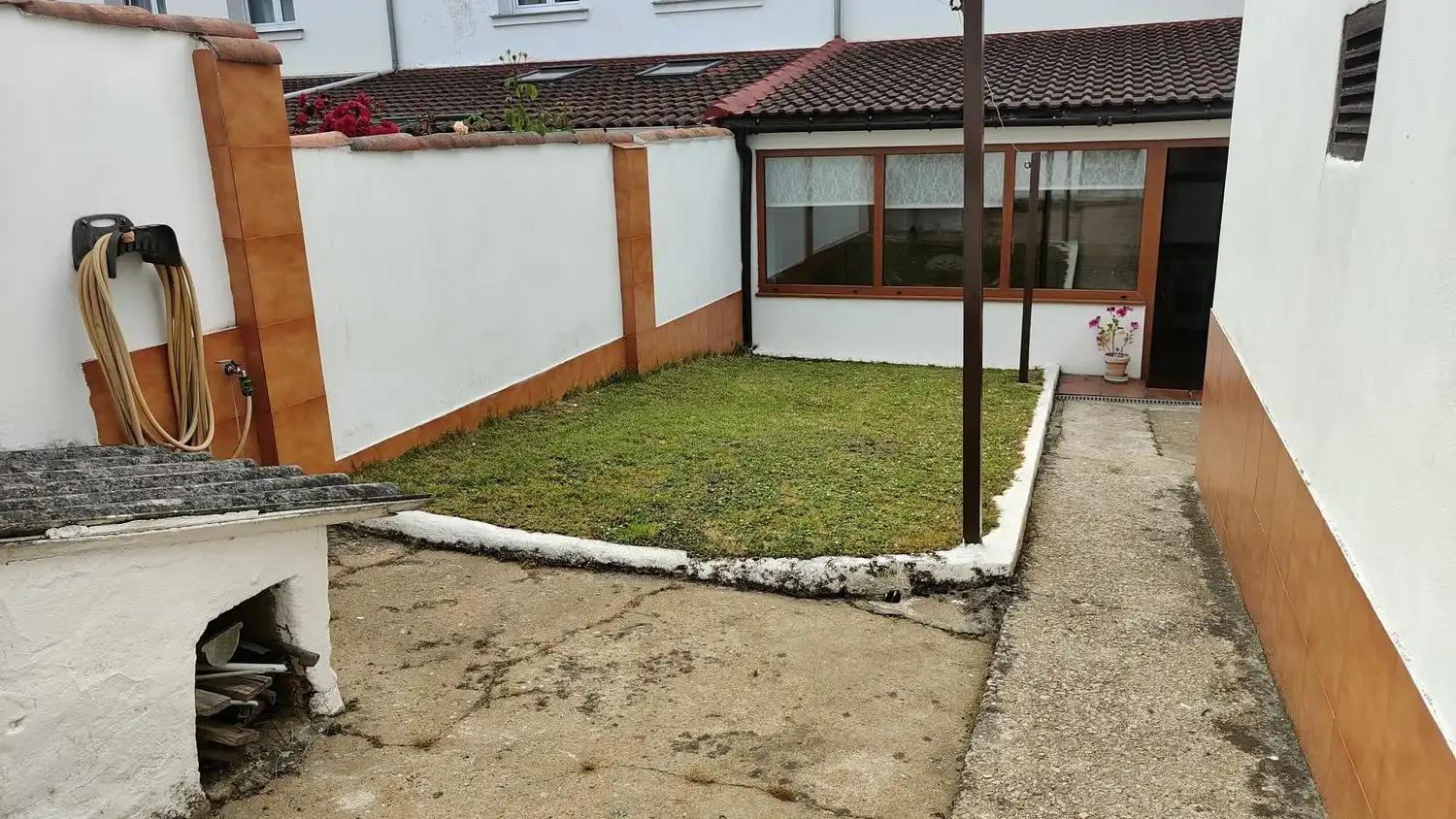 Garden of Houses for sale in Gijón   with Heating, Terrace and Storage room