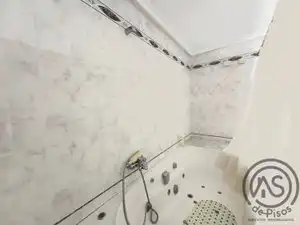 Bany de Casa o xalet en venda en La Puebla de Híjar amb Aire condicionat, Calefacció i Jardí privat