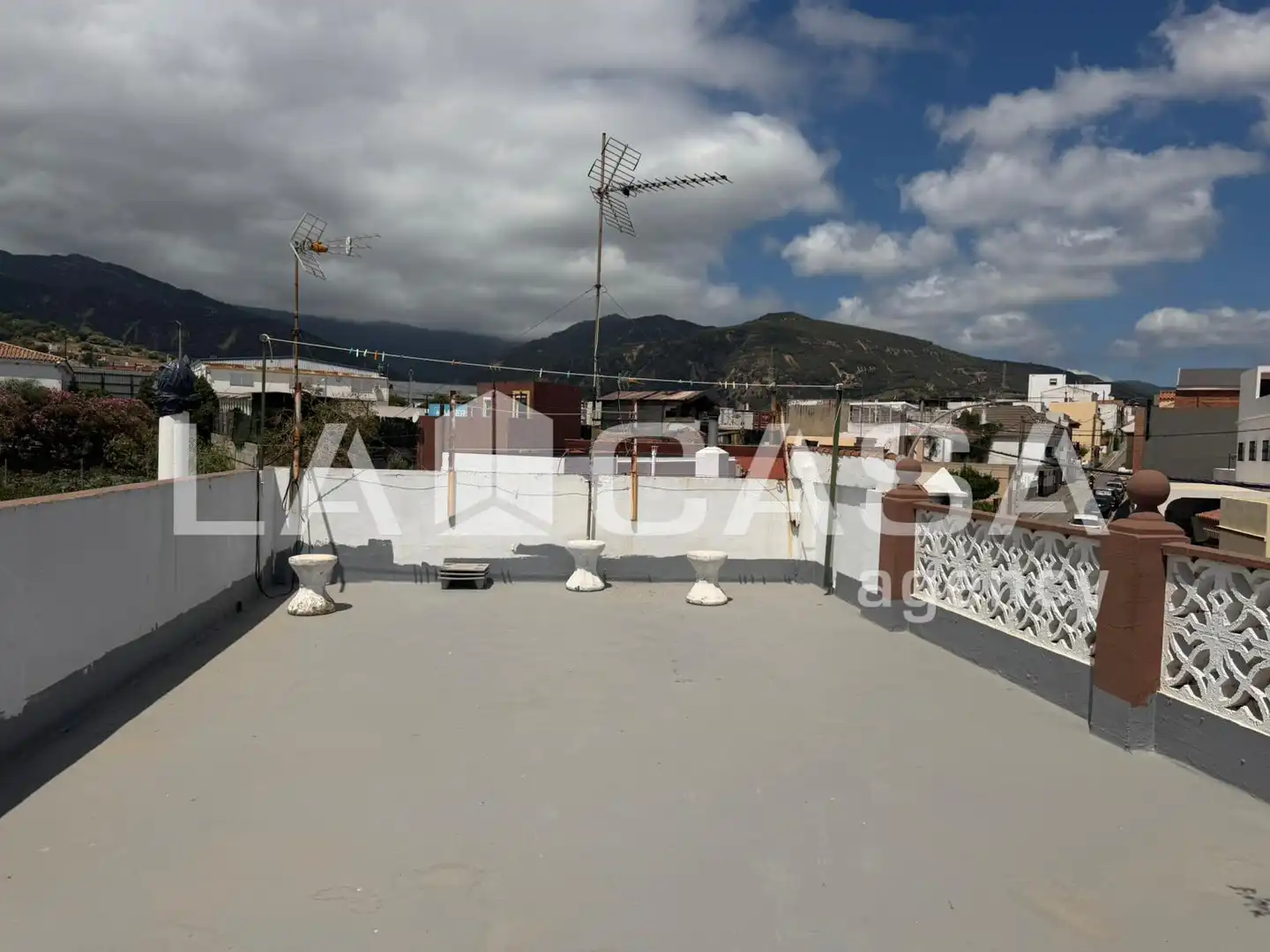 Terrassa de Casa o xalet en venda en Algeciras amb Terrassa