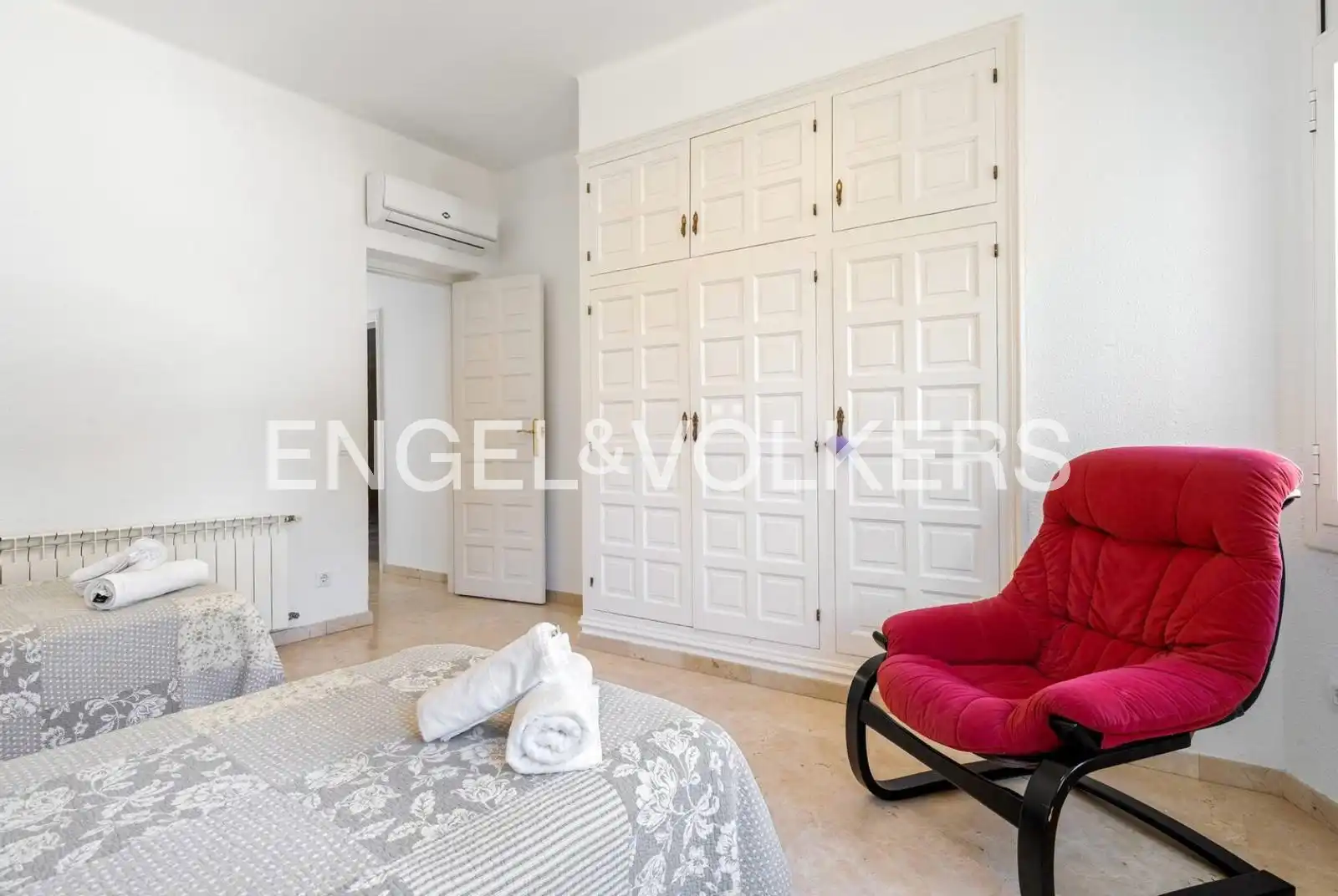 Chalet con terraza en venta en Carrer Gregal 9, imagen 23