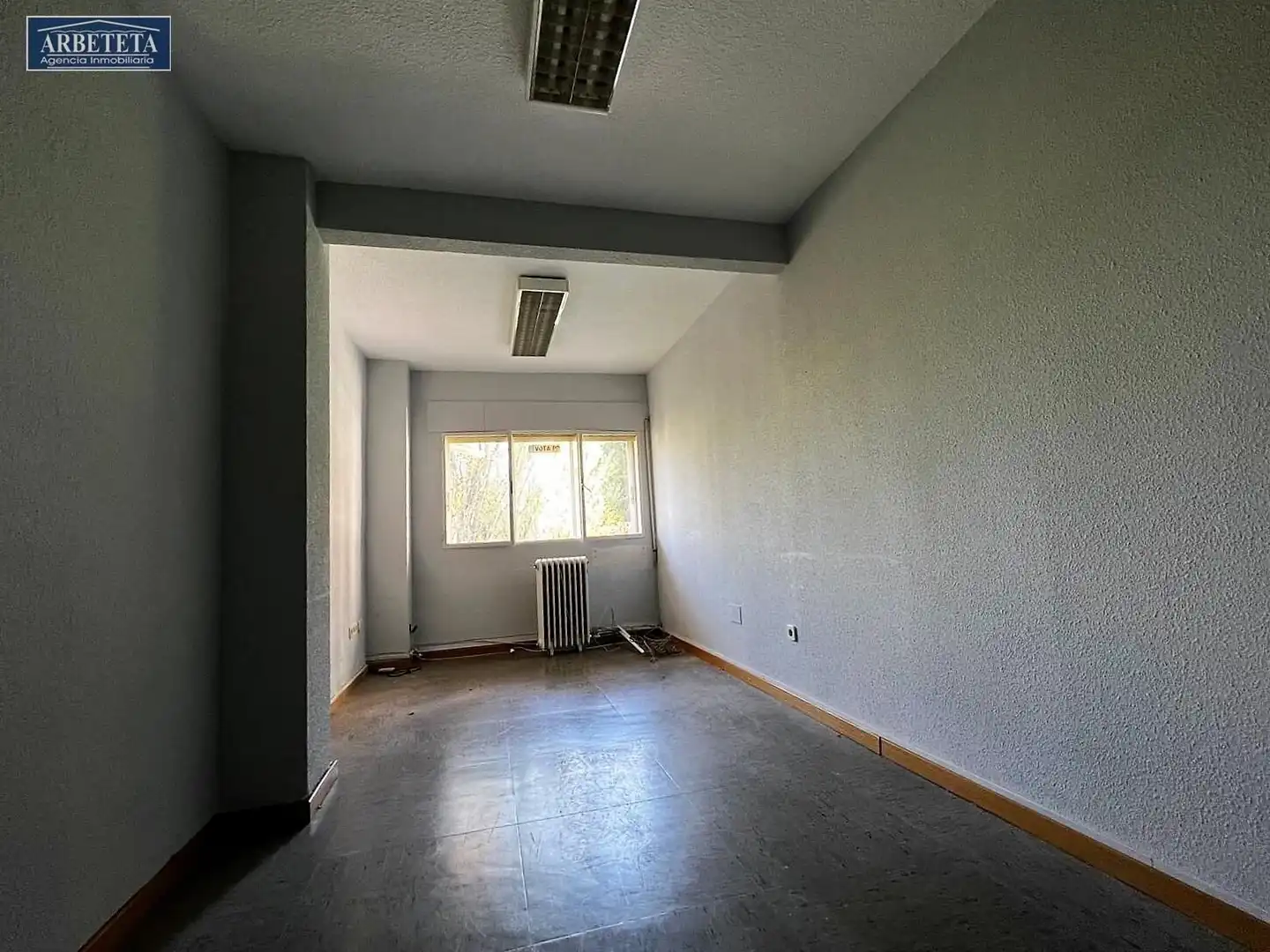 Habitación de Oficina de alquiler en Guadalajara con Calefacción