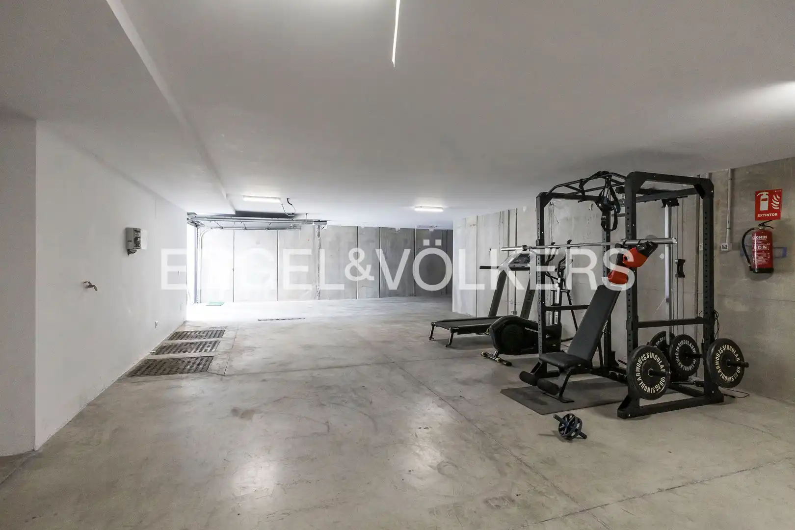 Casa o xalet de lloguer en Madrid amb Aire condicionat, Calefacció i Jardí privat