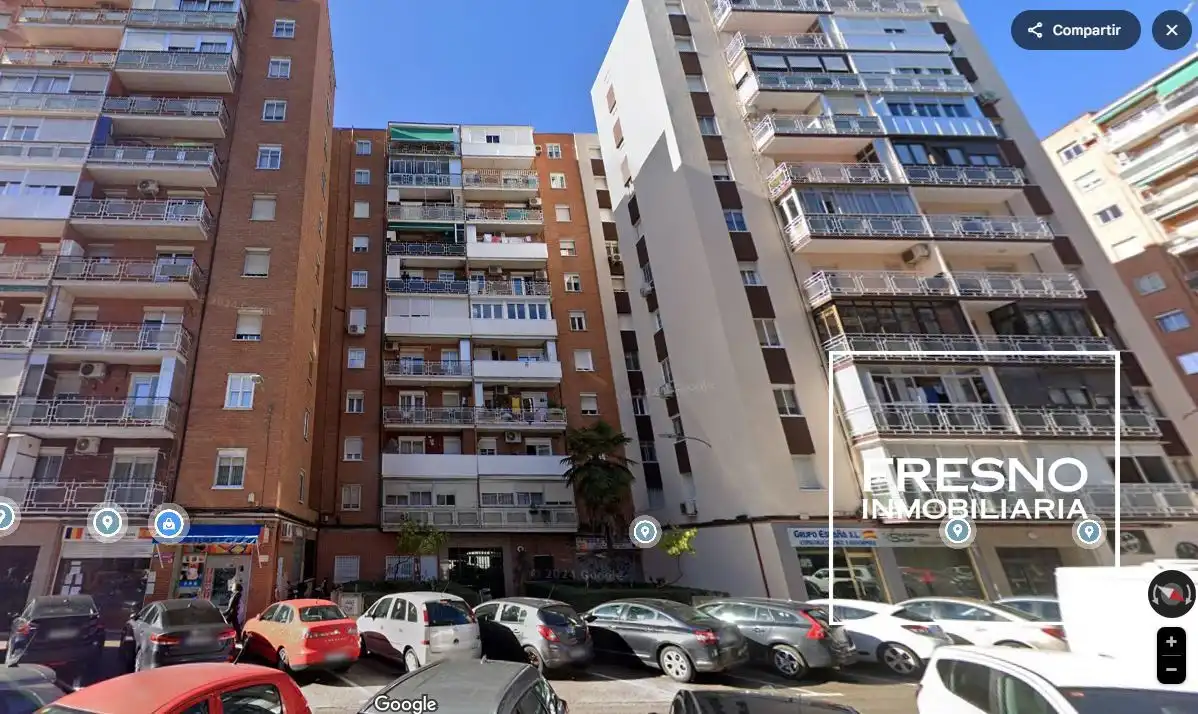 Piso con ascensor en venta en Calle de Gil de Andrade