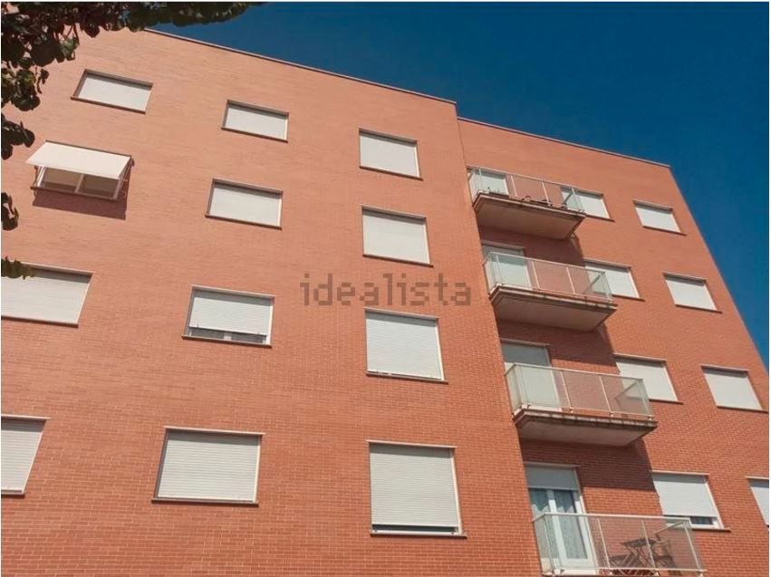 Vista exterior de Pis en venda en Ciudad Real Capital amb Calefacció i Traster