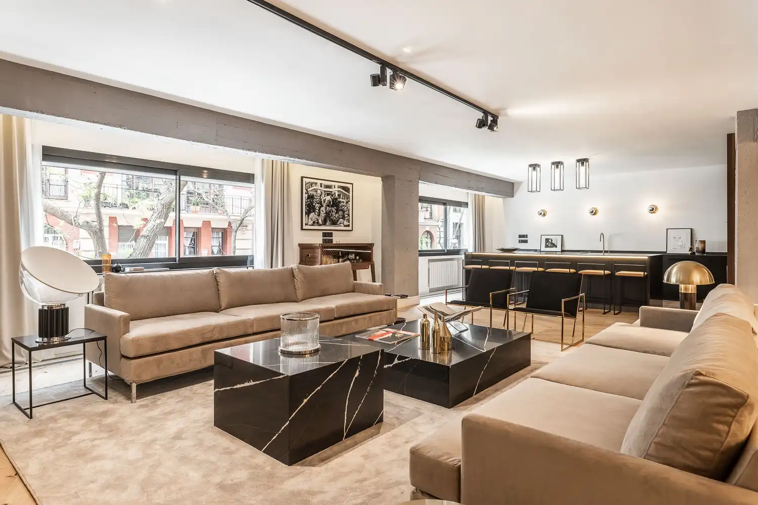 Living room of Flat for sale in  Madrid Capital  with Air Conditioner, Heating and Storage room