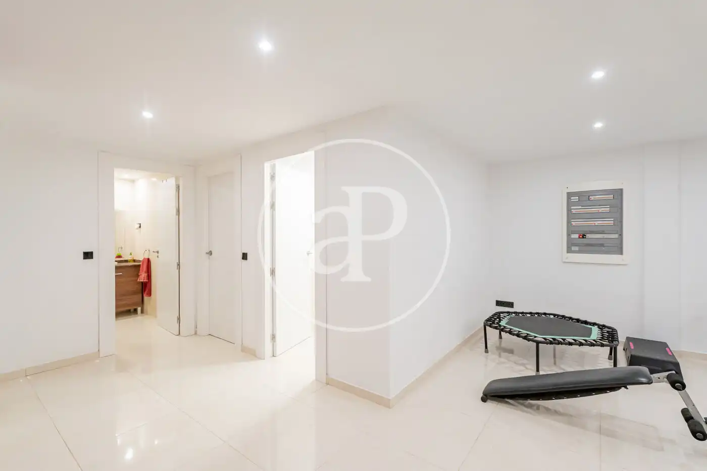 Casa adosada en venta en Pozuelo de Alarcón con Aire acondicionado, Calefacción y Jardín privado