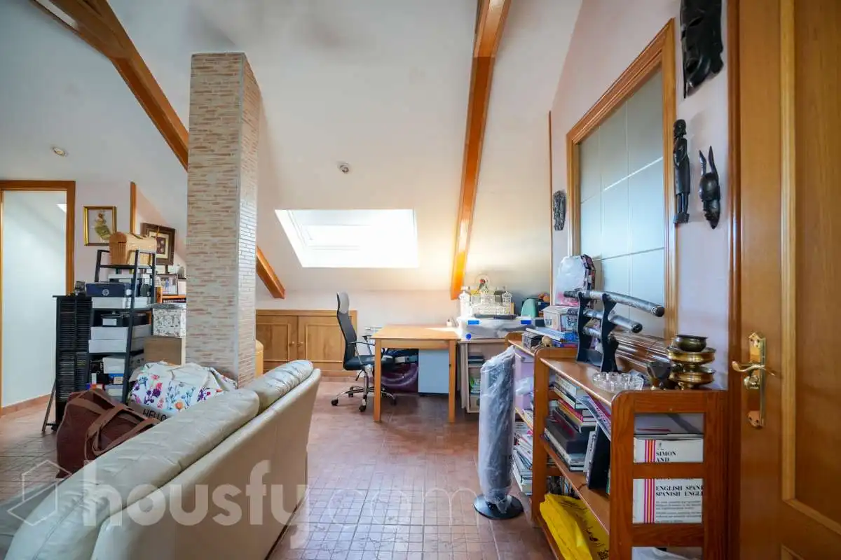 Sala de estar de Casa o chalet en venta en Rivas-Vaciamadrid con Aire acondicionado, Calefacción y Jardín privado