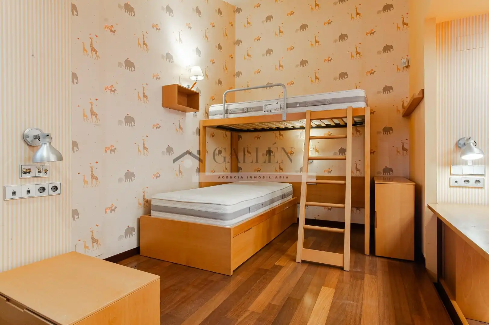 Bedroom of Attic for sale in Castellón de la Plana / Castelló de la Plana  with Air Conditioner, Heating and Terrace