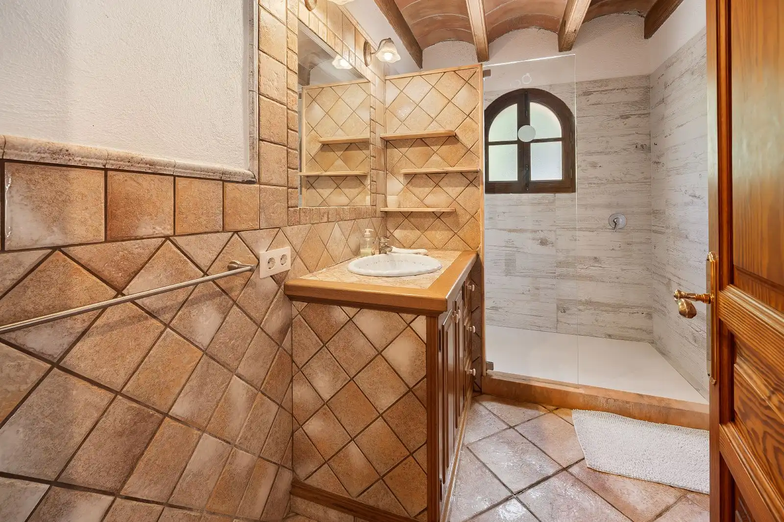 Bathroom of Country homes for sale in Pollença  with Air Conditioner, Heating and Private garden
