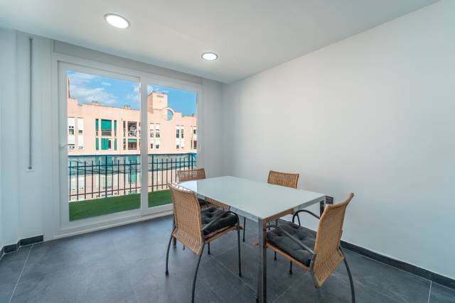 Piso en Venta en Carrer de la Mare de Déu de Port en El Poble Sec - Parc de Montjuïc