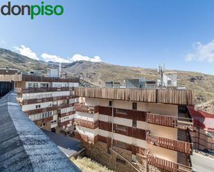 Vista exterior de Apartament en venda en Monachil amb Terrassa