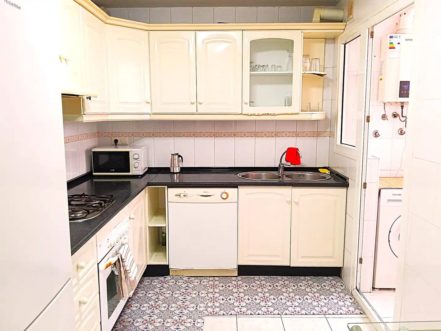 Küche von Wohnung zum Verkauf in Marbella mit Möbliert, Ofen und Waschmaschine