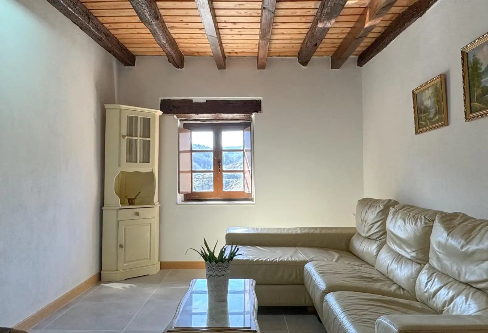 Sala de estar de Finca rústica en venta en Mendaro con Calefacción, Jardín privado y Terraza