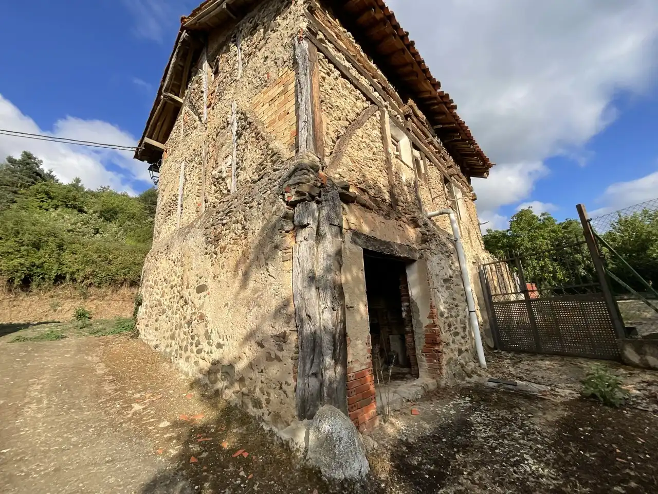 Vista exterior de Finca rústica en venda en Santurdejo