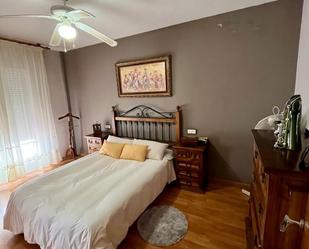 Dormitori de Casa o xalet en venda en  Jaén Capital amb Aire condicionat, Calefacció i Terrassa