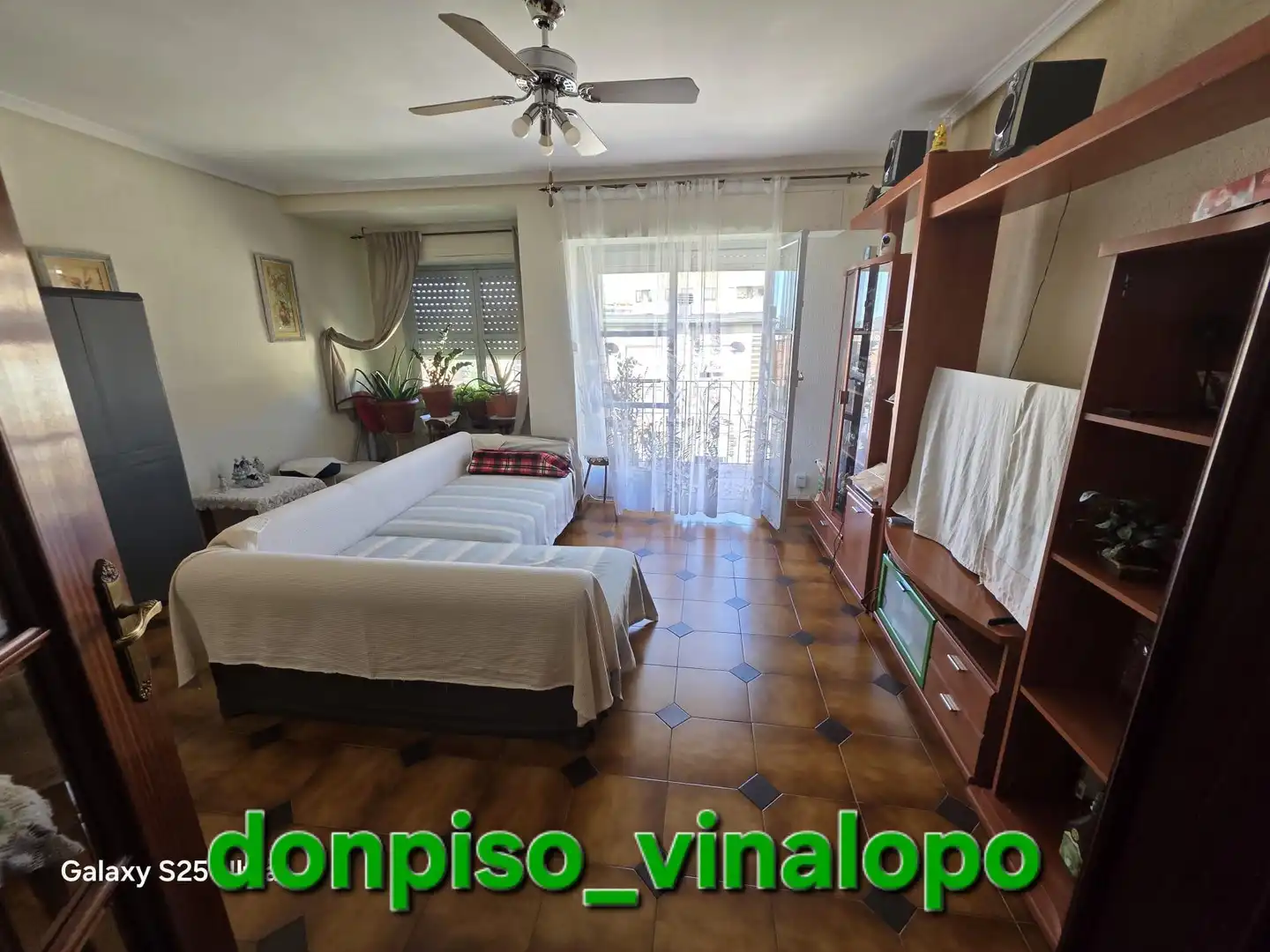 Wohnzimmer von Wohnungen zum Verkauf in Elda mit Balkon