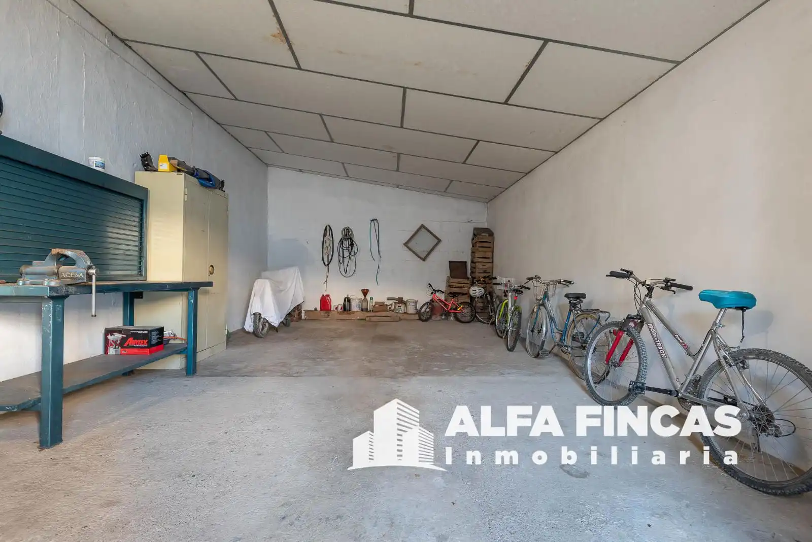 Vista exterior de Casa o chalet en venta en El Provencio   con Calefacción, Jardín privado y Trastero