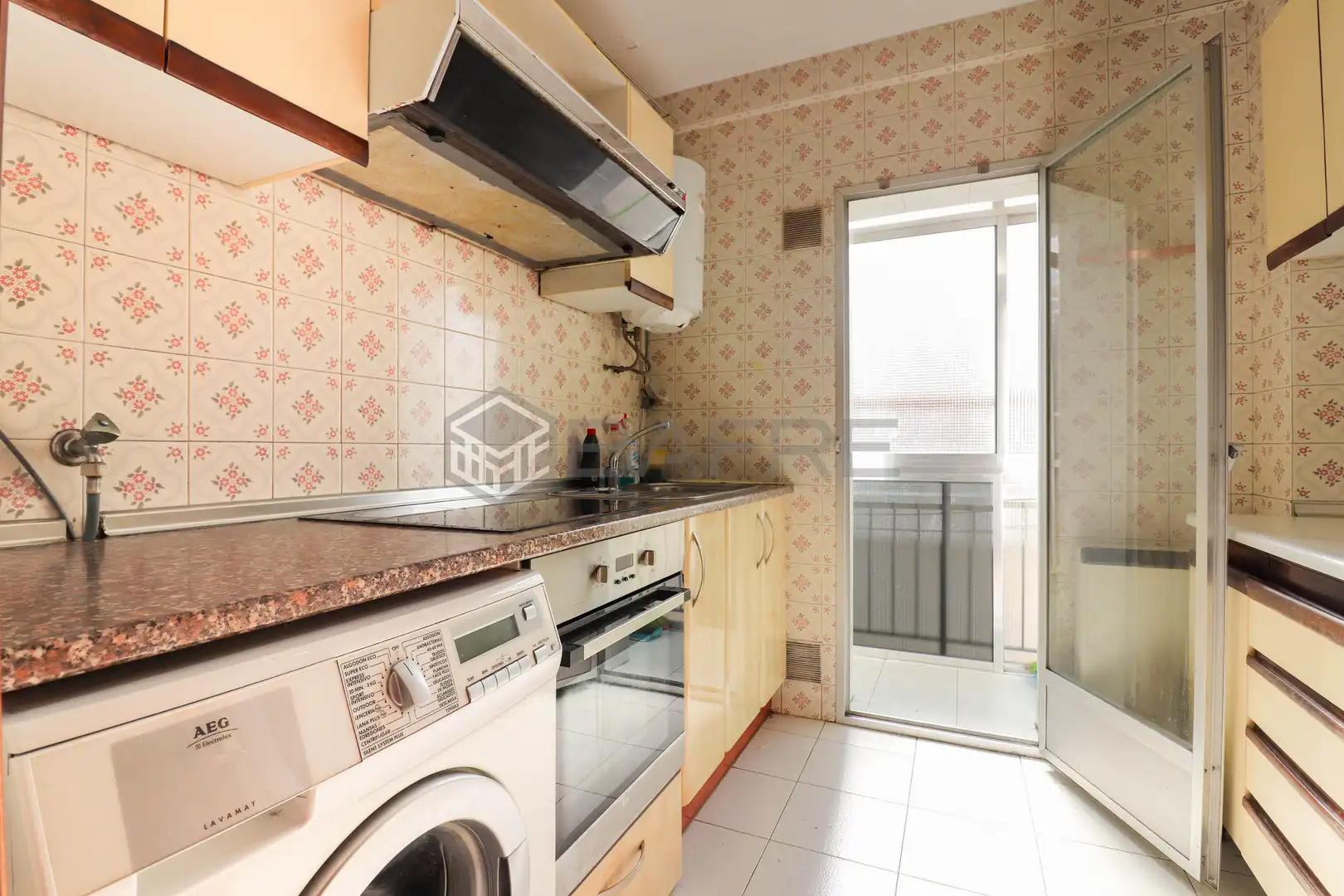 Cocina de Piso en venta en Madrid con Terraza