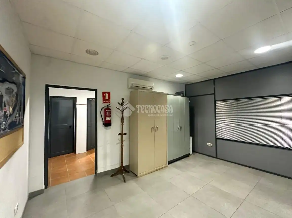 Local comercial en venta en Zona de la Vega, imagen 12