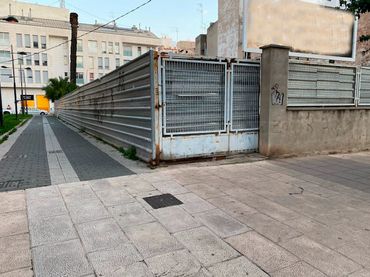 Residential land for sale in Carrer Sant Pasqual 28